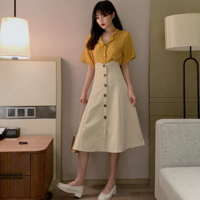【即納】イエローオープンカラーシャツ×フロントボタンフレアスカート