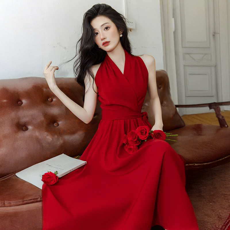 ホルターカシュクールワンピース