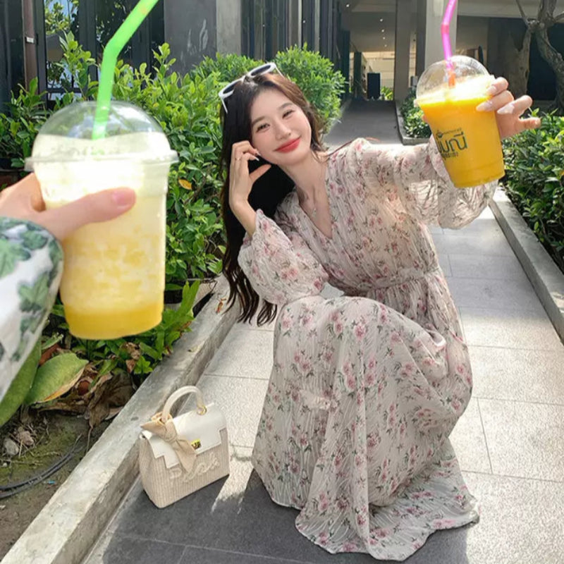 フローラルVネックワンピース(2colors)