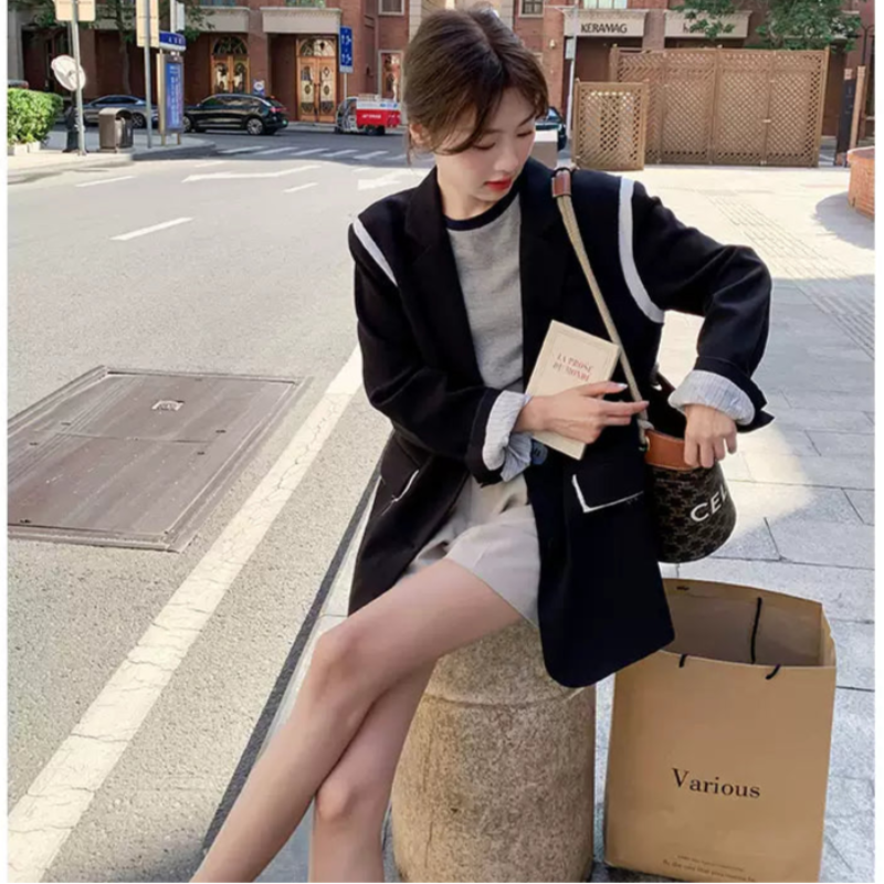 アクセントカラーモードジャケット