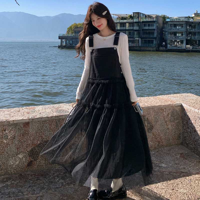 ロングTシャツ×ドッキングチュールサロペット
