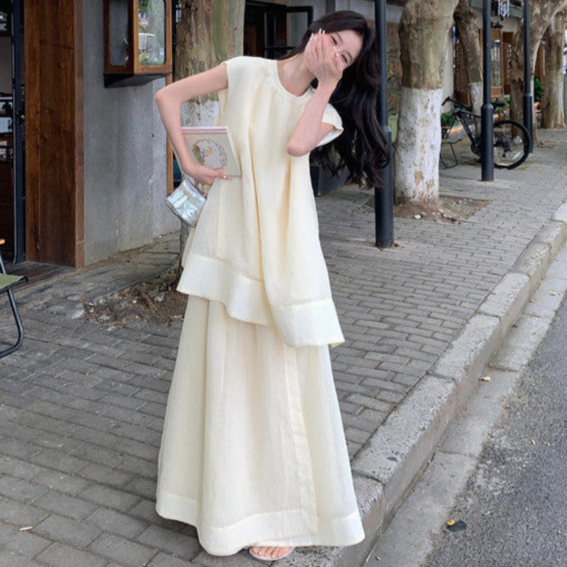 ノースリーブカットソー×ロングスカートスーツ