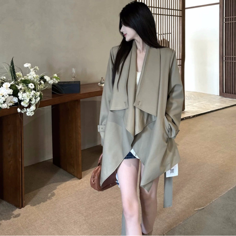 ドレープトレンチショートコート