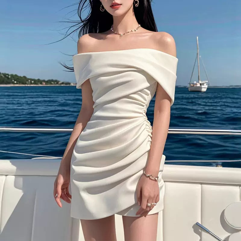 オフショルダープリーツミニワンピース