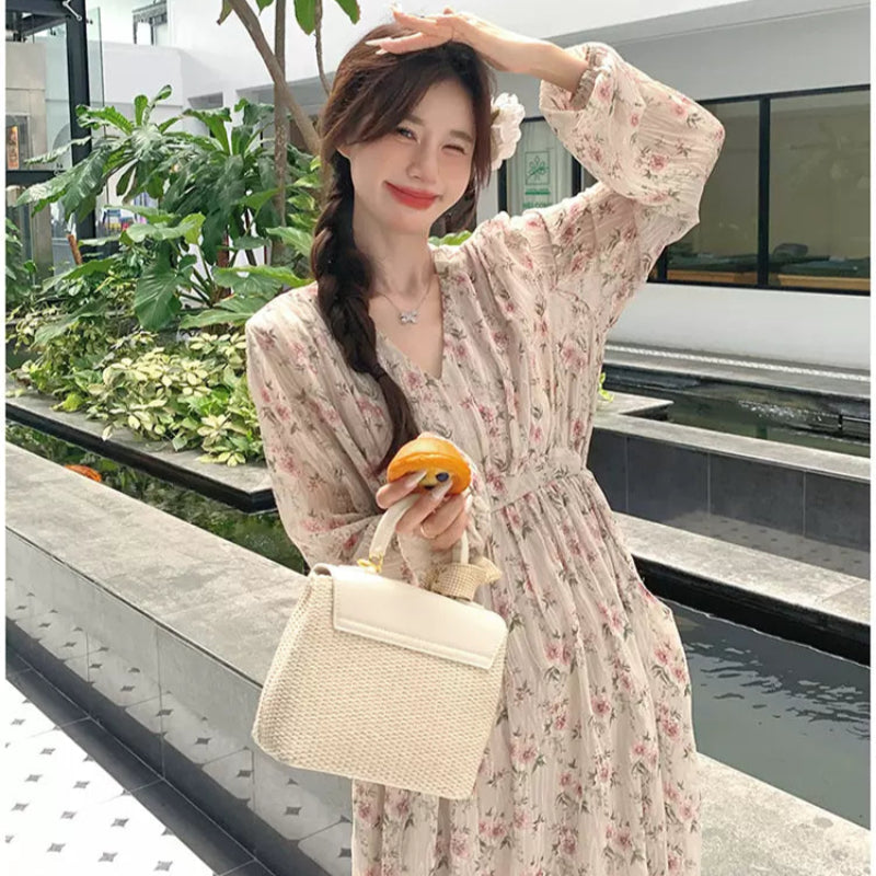 フローラルVネックワンピース(2colors)