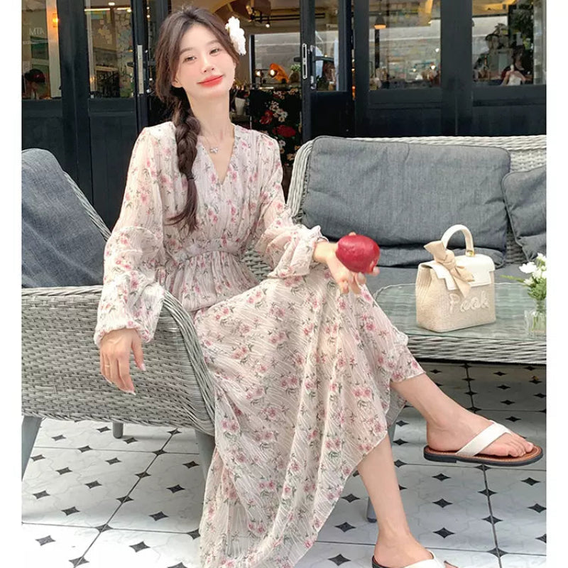 フローラルVネックワンピース(2colors)