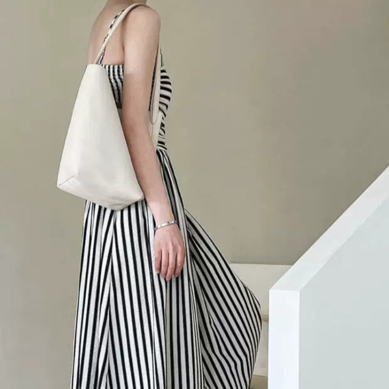 モノトーンストライプキャミソールワンピース