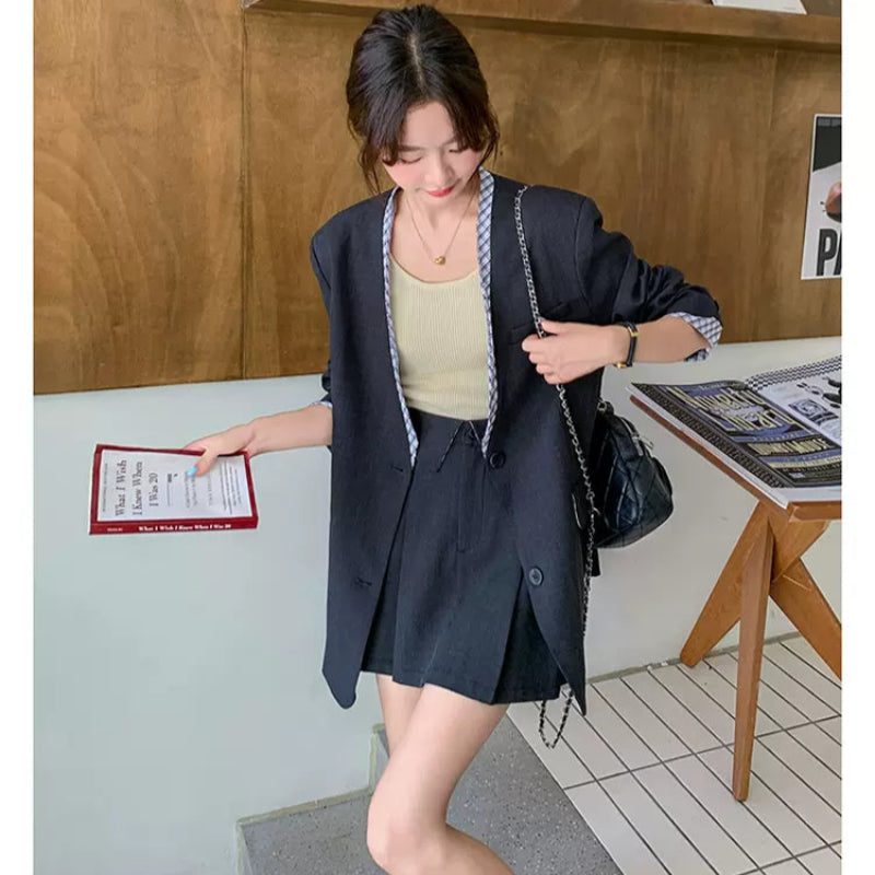 チェックデザイングレージャケット×スカートスーツ