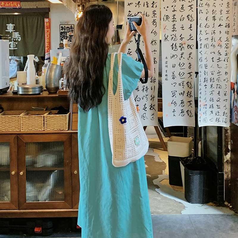 ボリュームパフスリーブワンピース