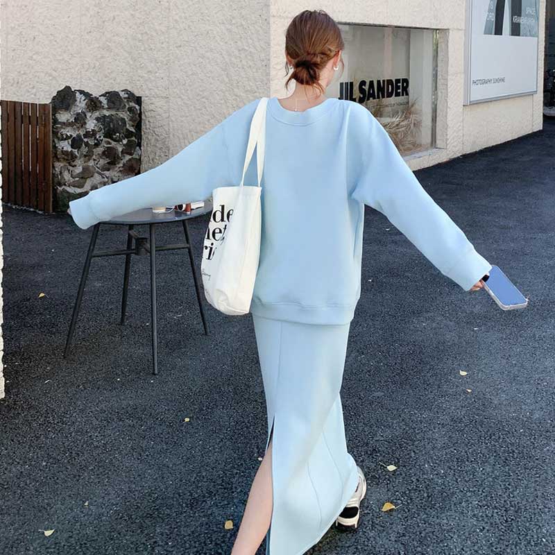 オフショルダースウェットセットアップ