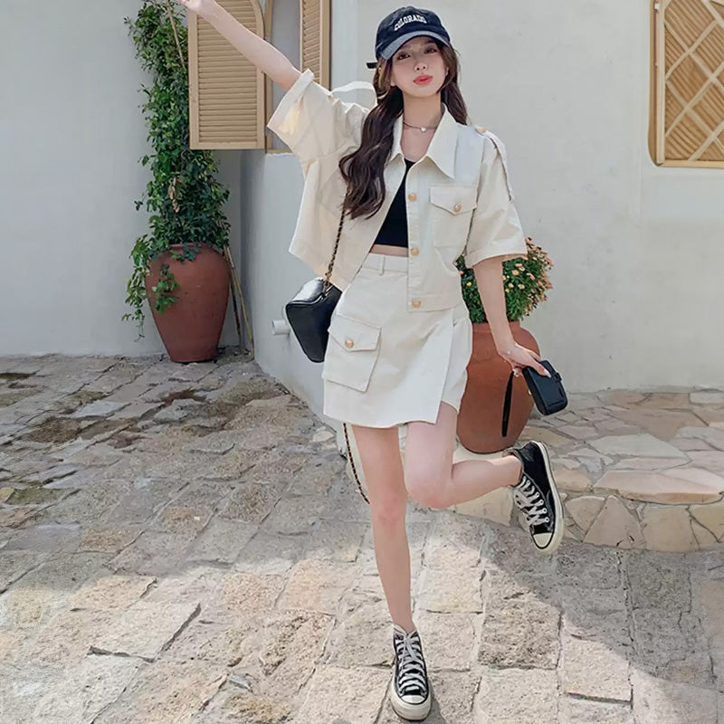 ミリタリーショート丈ジャケット×スカートセット