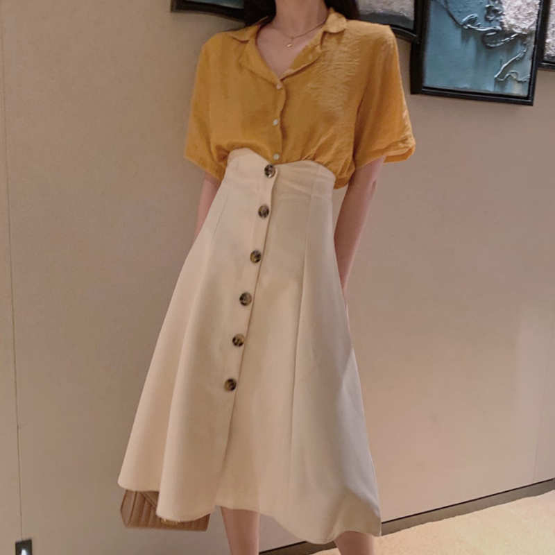 【即納】イエローオープンカラーシャツ×フロントボタンフレアスカート