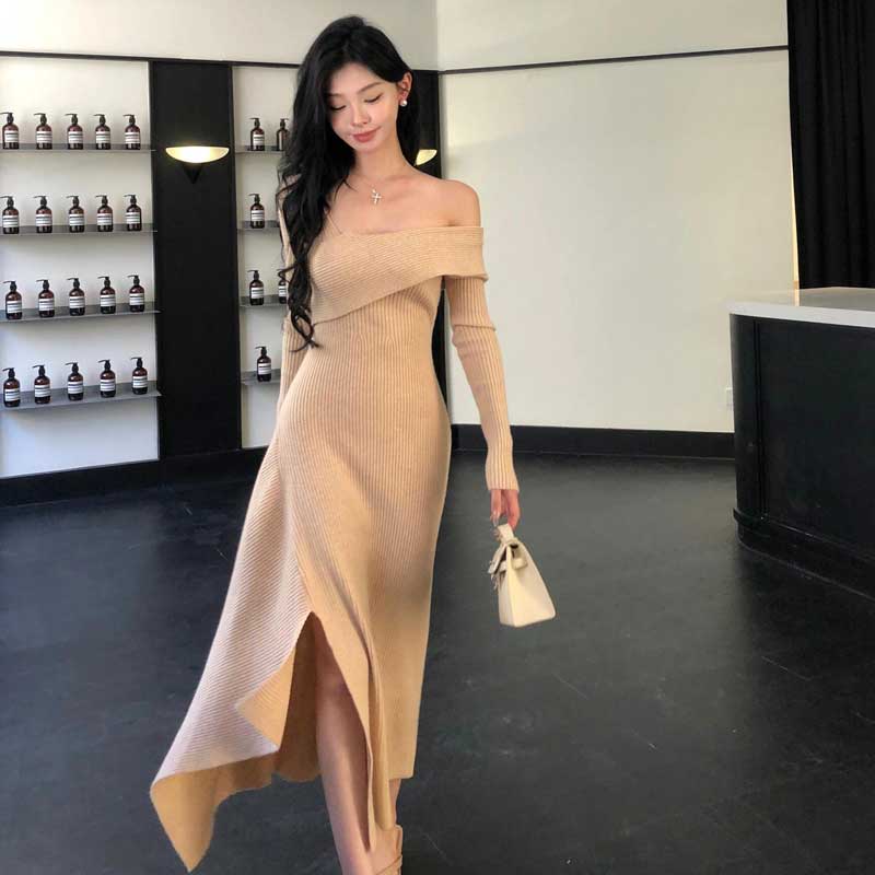 オフショルダーリブニットワンピース