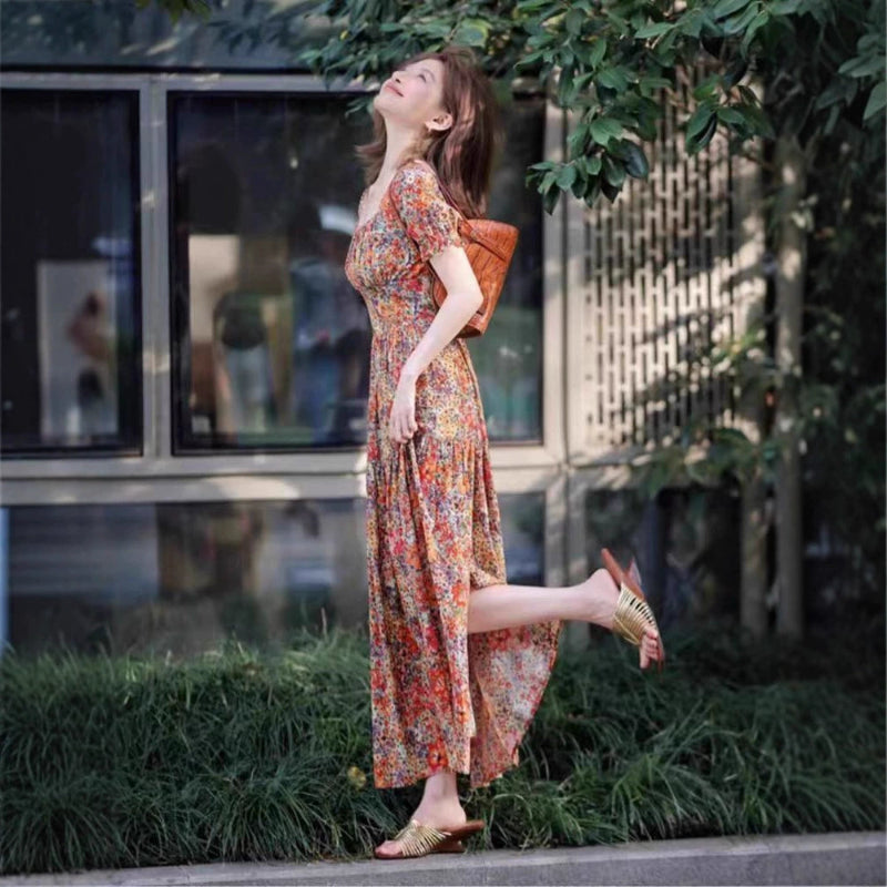 スクエアネック総柄ワンピース