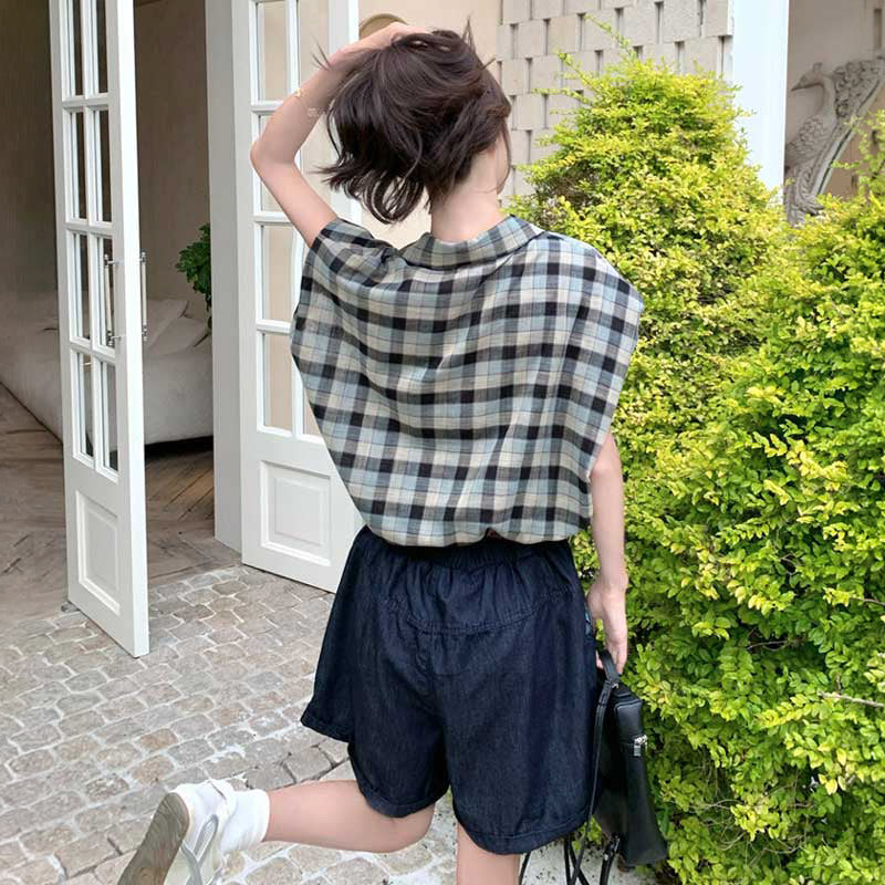 ショート丈チェックシャツ×ワイドデニムショーツ