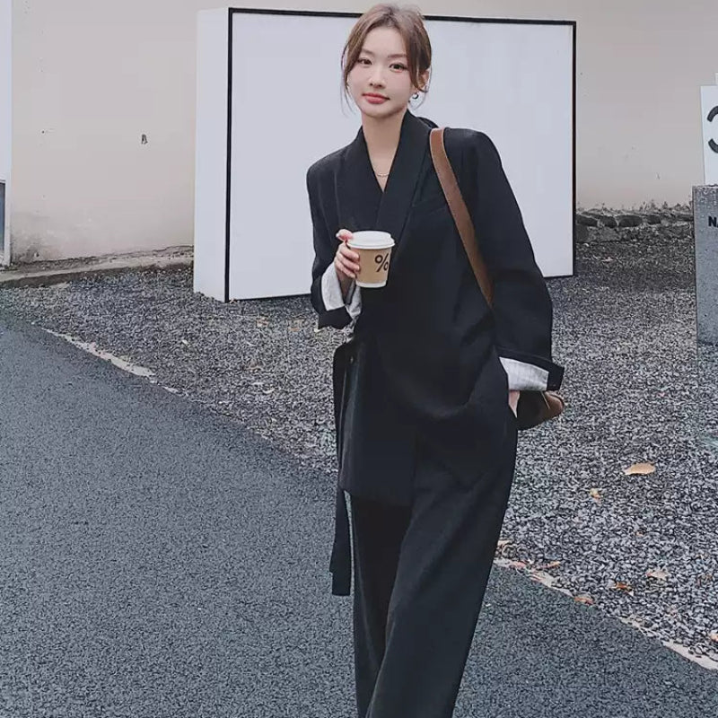 カシュクールテーラードジャケット×パンツセットアップ(黒) シックな カシュクールテーラードジャケット×パンツセットアップ(黒) シックな