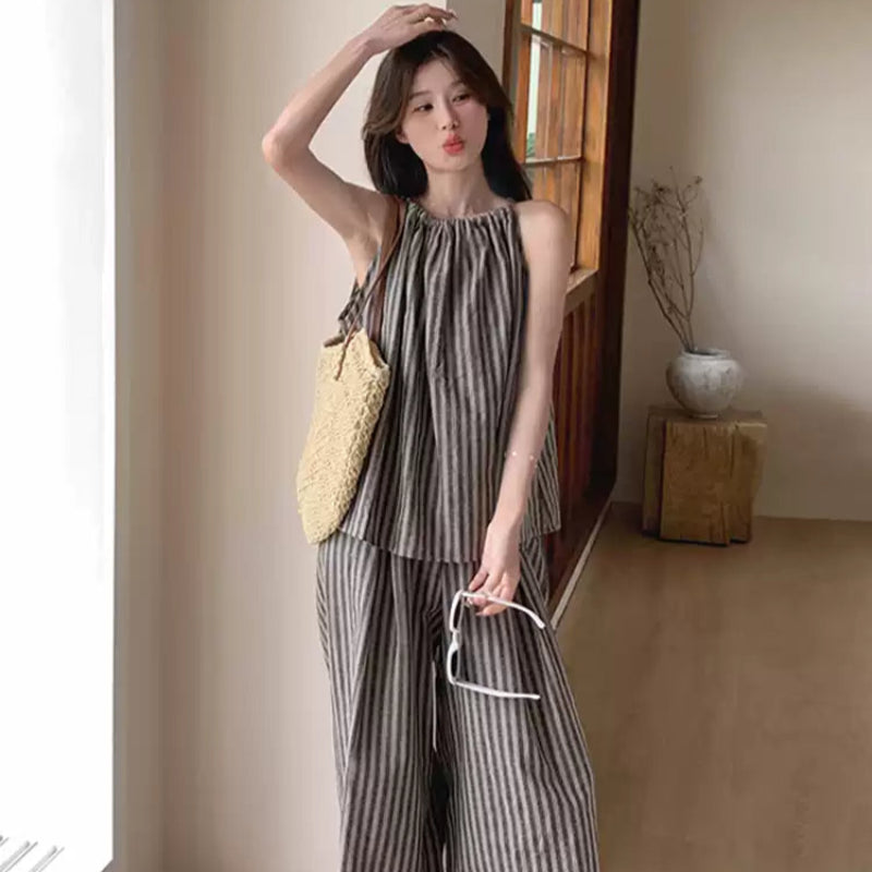ストライプホルターネックトップス×パンツセット
