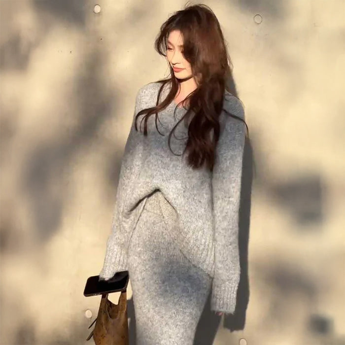 Vネックルーズニットセットアップ