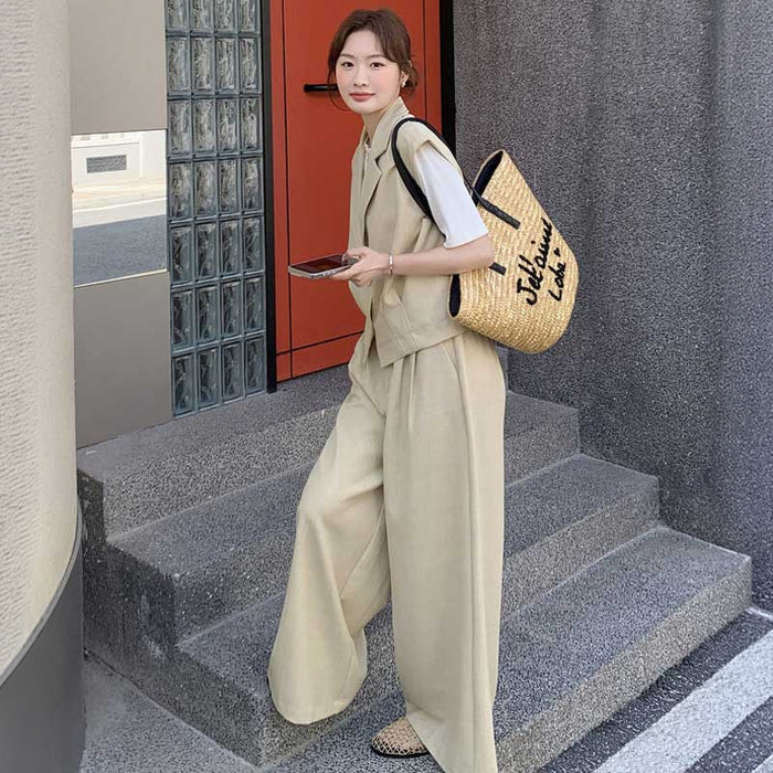 テーラードベスト×ワイドパンツ