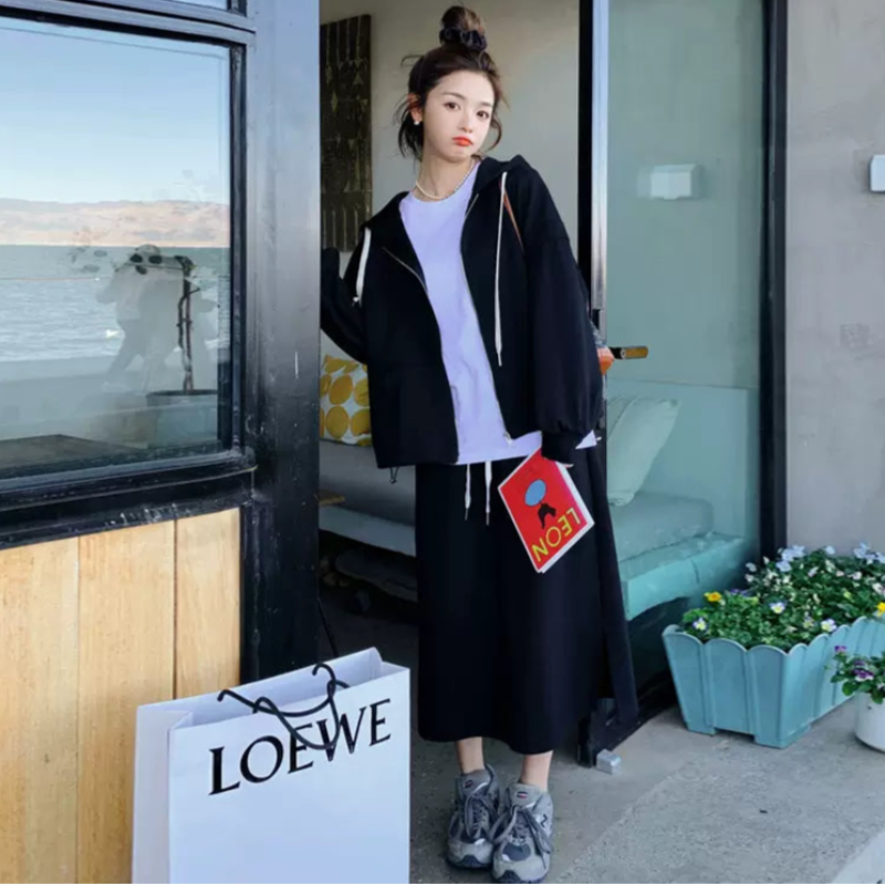 オーバーサイズパーカー×スリットスカートセット