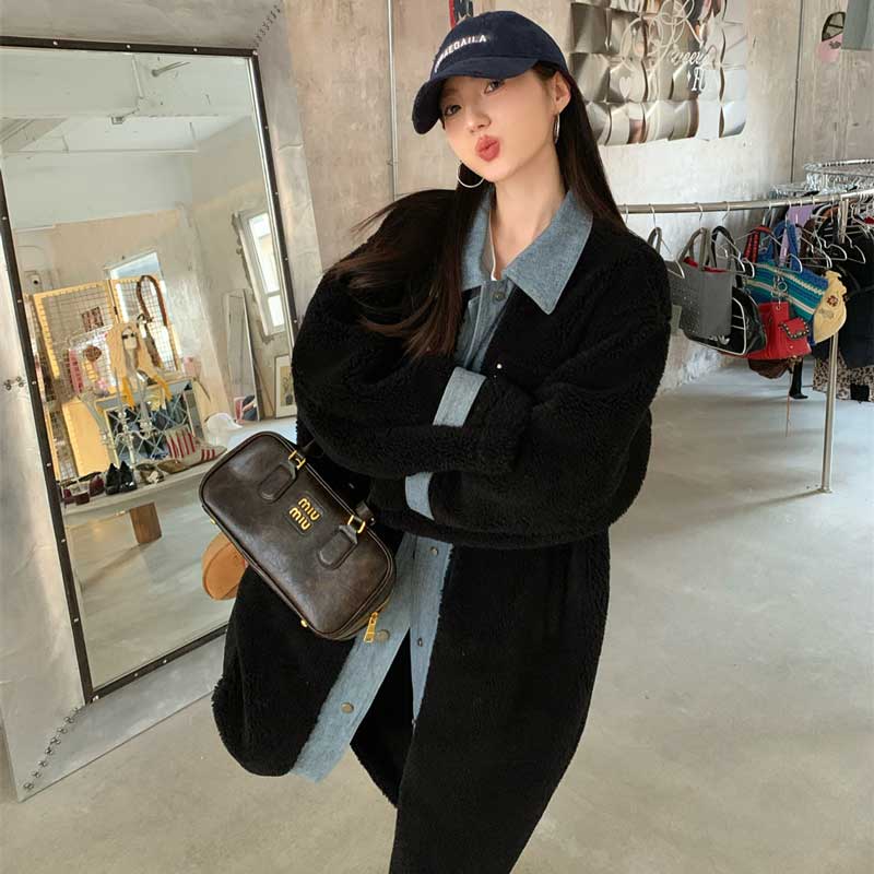 レイヤード風ボアロングコート