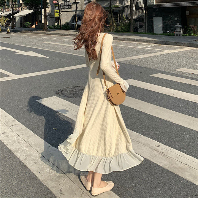 ベルスリーブニットワンピース(2colors・2variation)