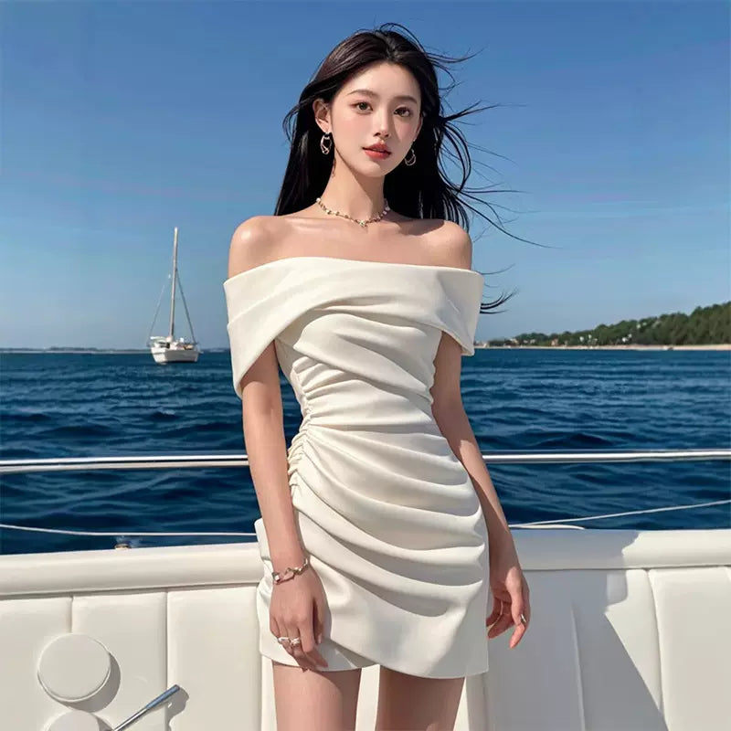 オフショルダープリーツミニワンピース