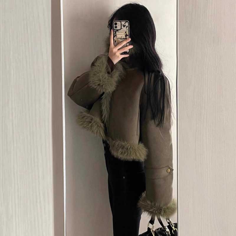 ファートリムスエードジャケット