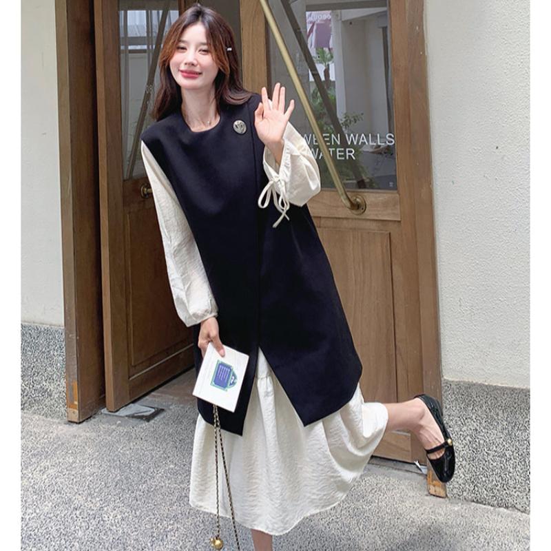 ロングベスト×ワンピースレイヤードセット