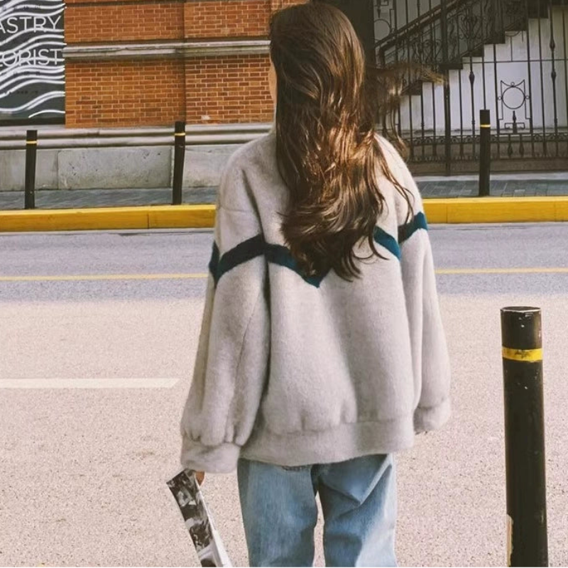 ラインデザインフリースジャケット