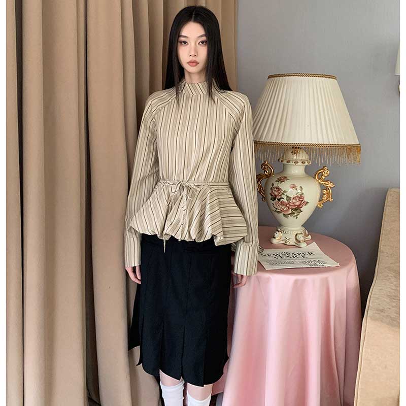 ストライプペプラムブラウス