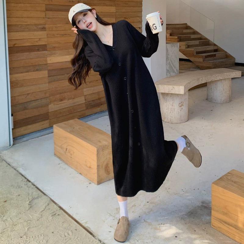 Vネックリラクシーロングニットワンピース(2colors)