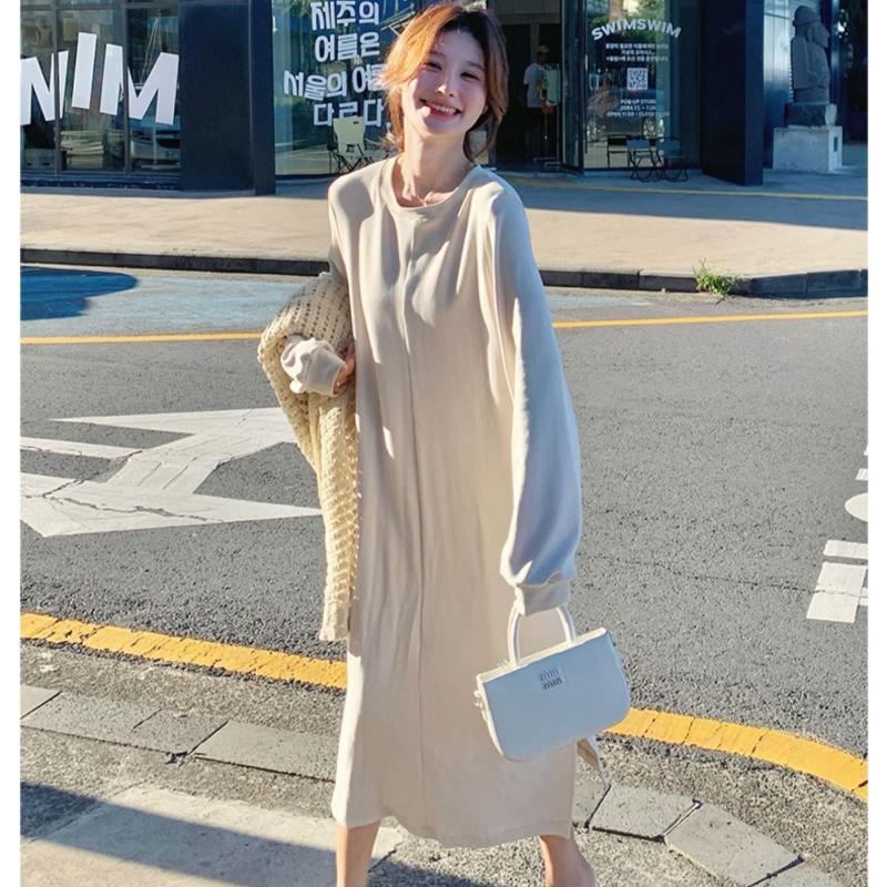 レースロングカーディガン×サイドスリットワンピース