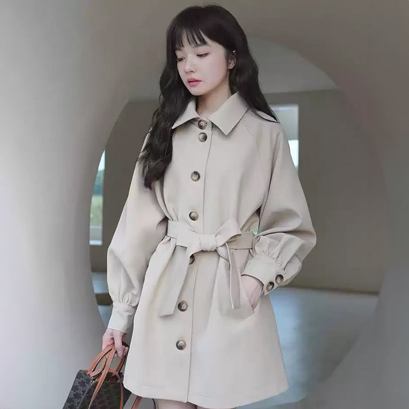 ミディ丈トレンチコート