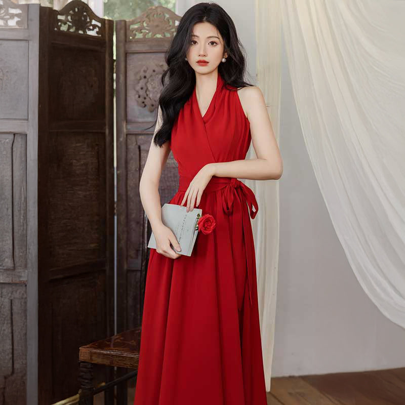 ホルターカシュクールワンピース