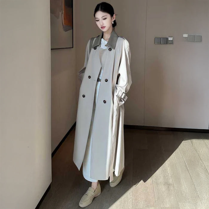 バイカラートレンチコート