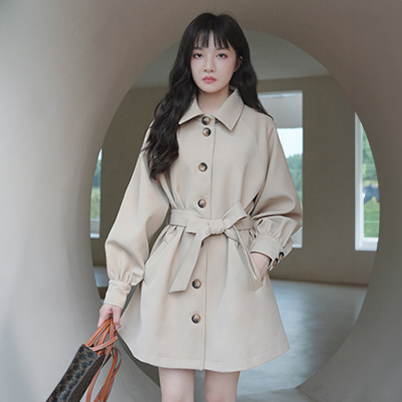 ミディ丈トレンチコート