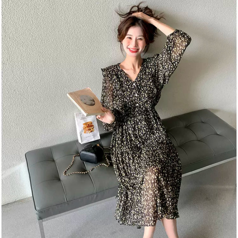 フレンチレトロフラワーシフォンワンピース