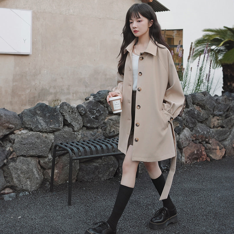 ミディ丈トレンチコート