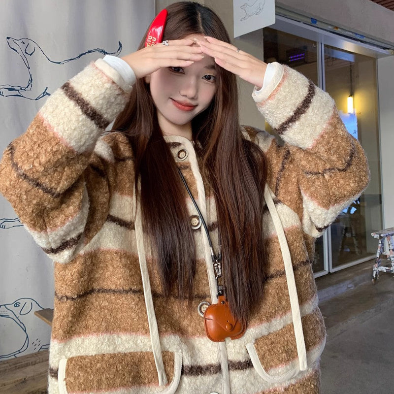 ノーカラーボアジャケット