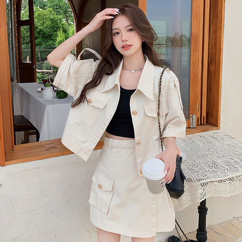 ミリタリーショート丈ジャケット×スカートセット