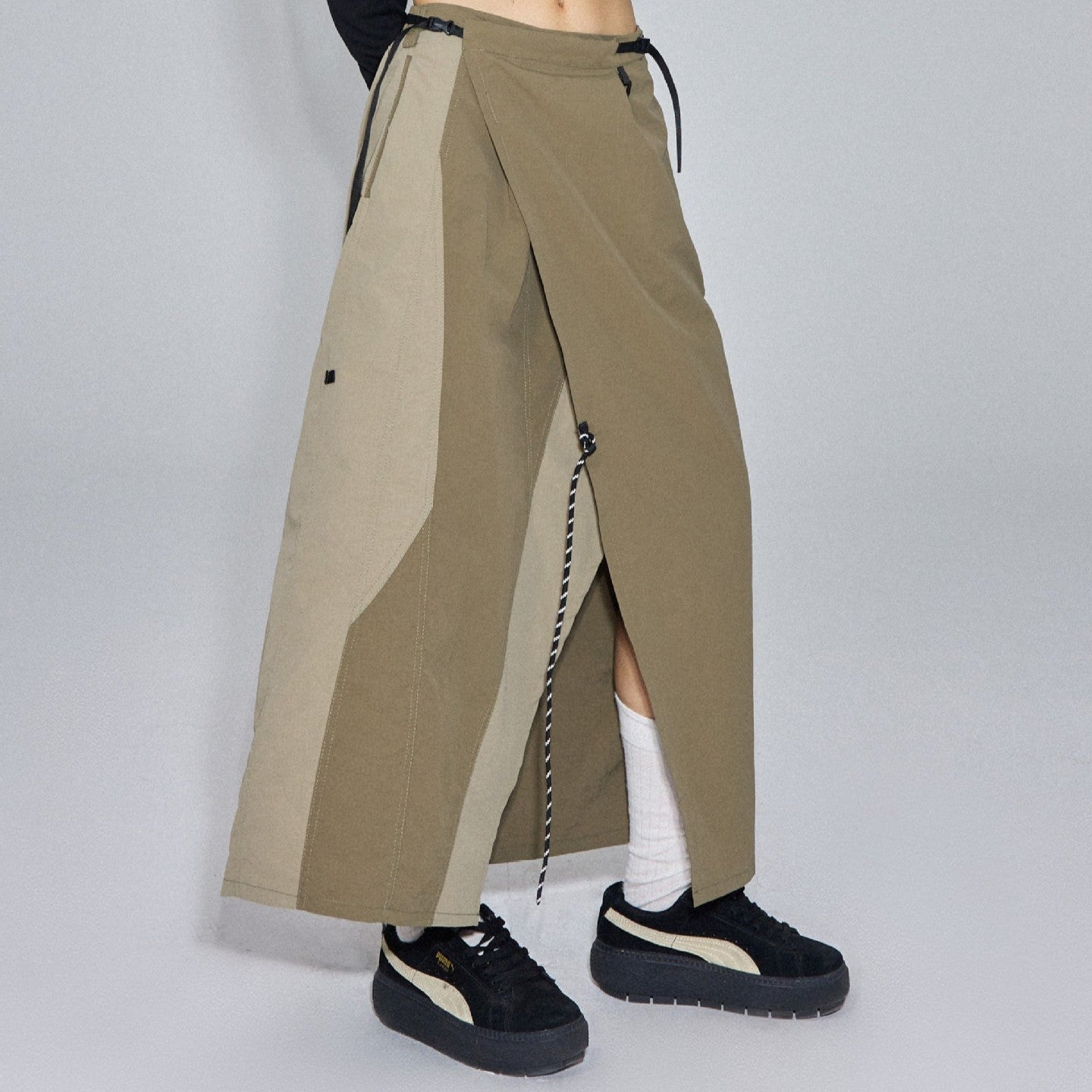 アシンメトリーワークスカート(2colors)