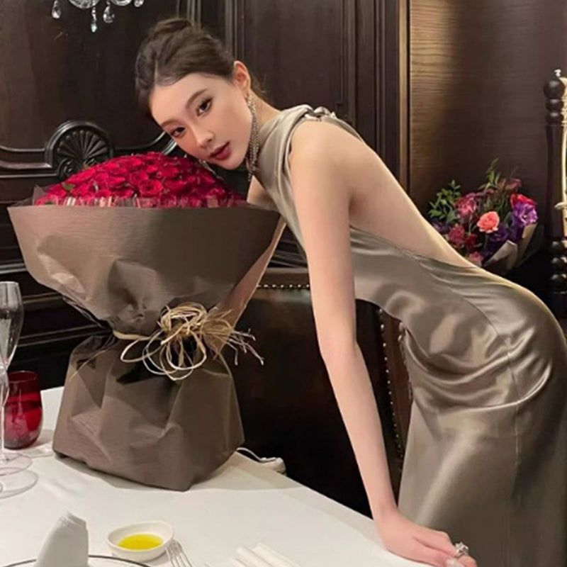 シャンパンゴールドホルタードレス