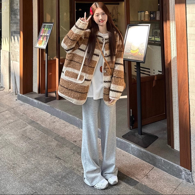 ノーカラーボアジャケット