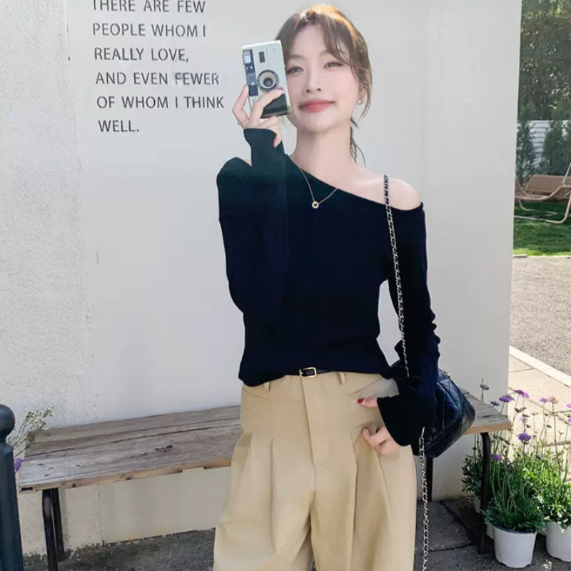 オフショルダーカットソー×ワイドレッグパンツコーデセット