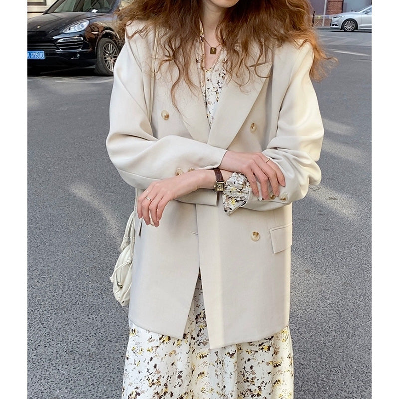 ダブルボタンテーラードジャケット