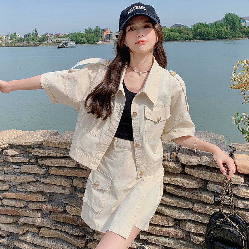 ミリタリーショート丈ジャケット×スカートセット