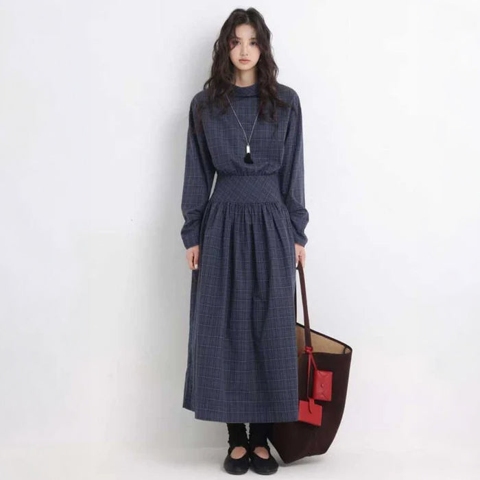 バックボタンチェックワンピース