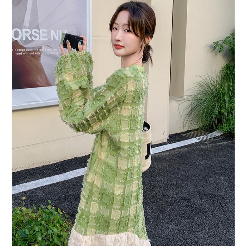 グリーンエンボスチェックワンピース