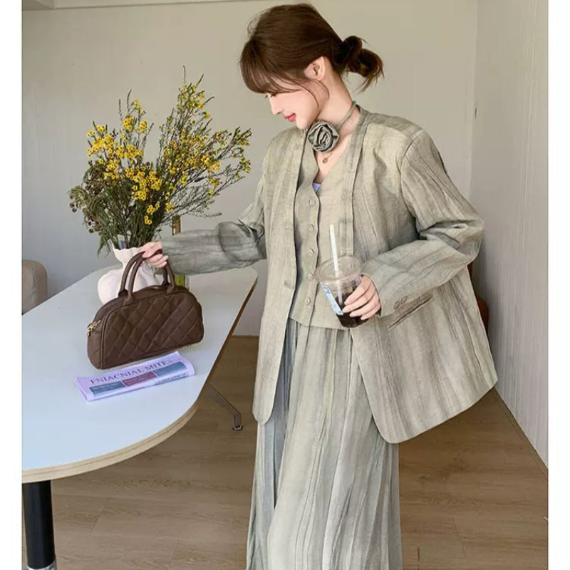 スマッジカラースリーピーススカートスーツ